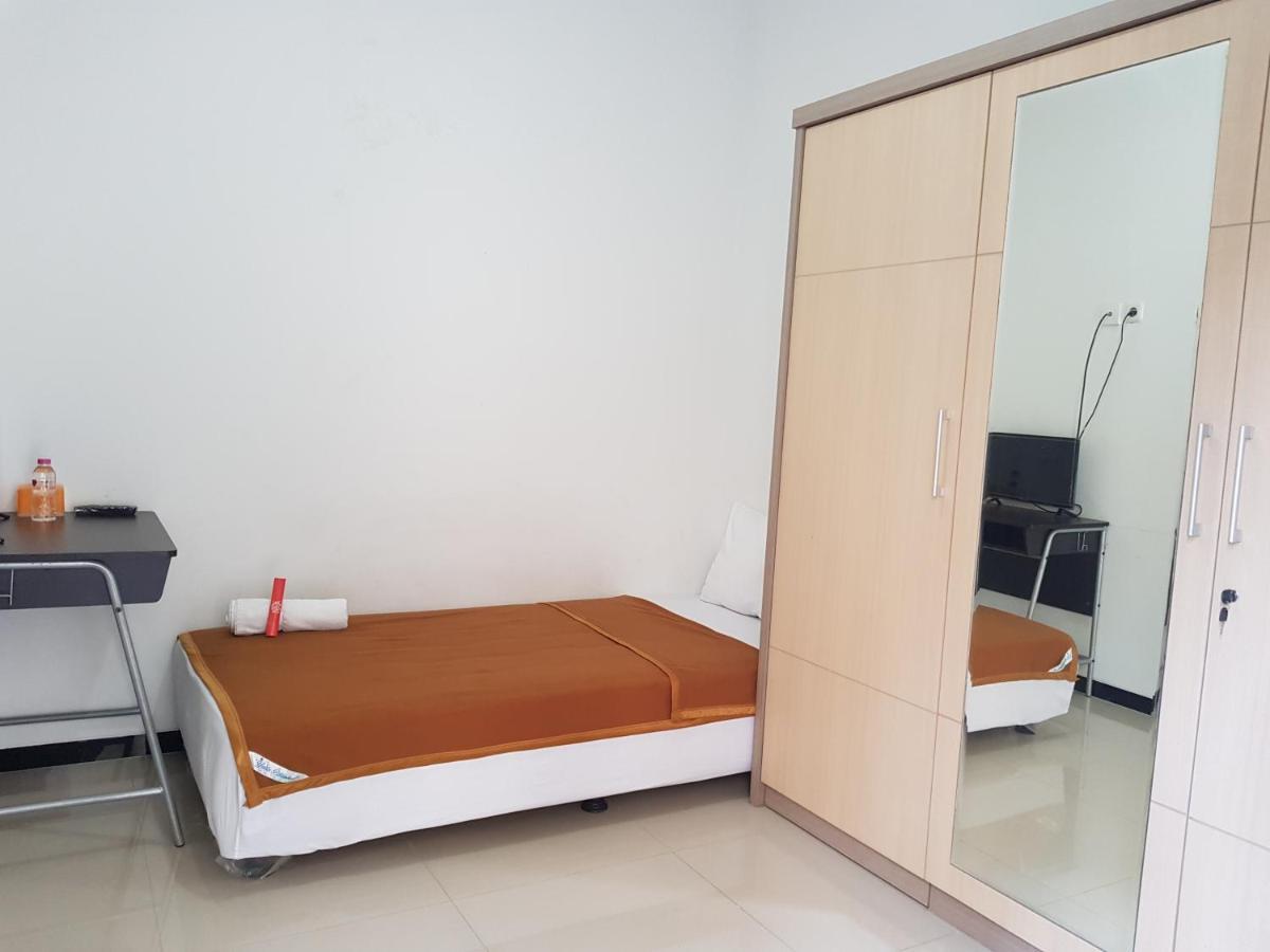 Villetta House Syariah Kudus Exterior photo